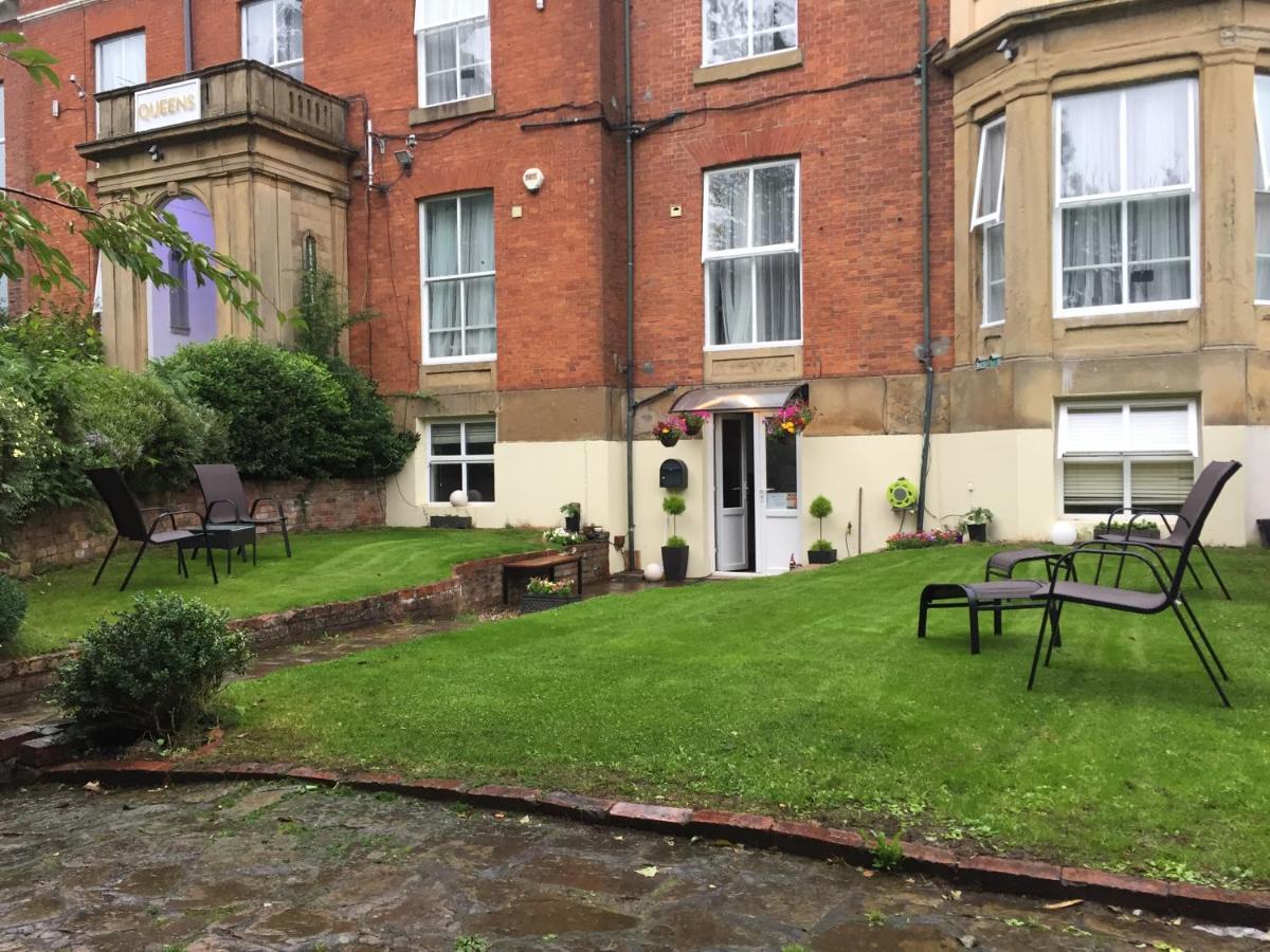 Queens Guesthouse Манчестер Экстерьер фото