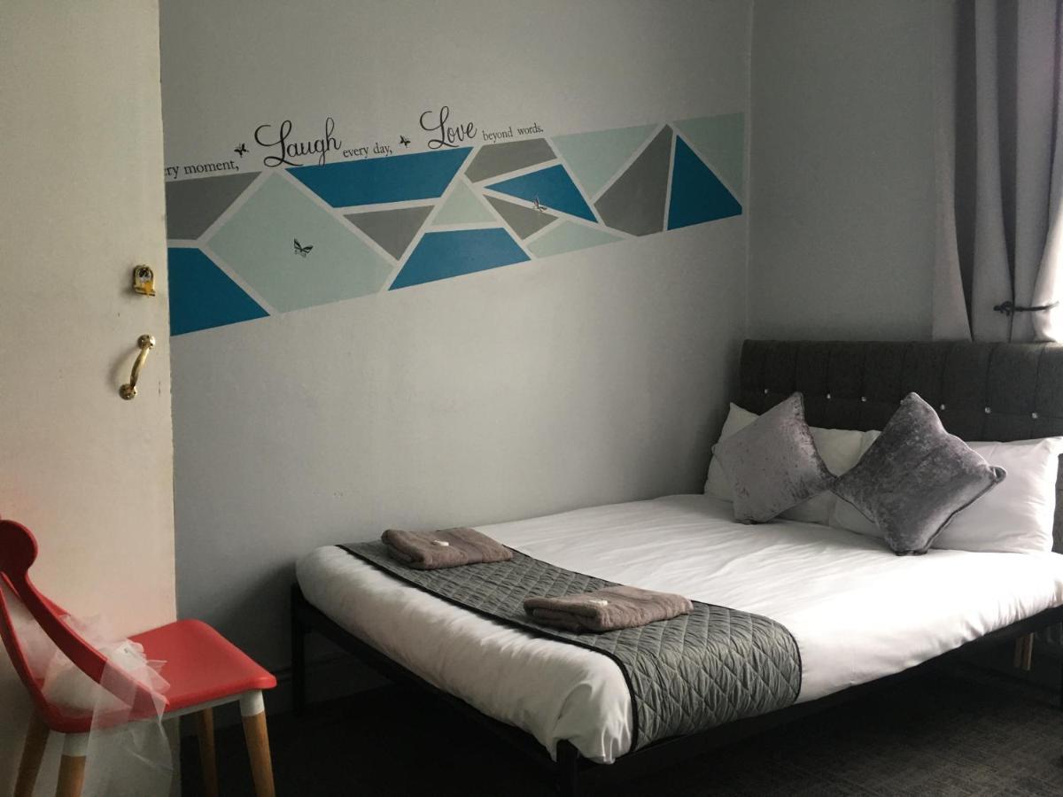 Queens Guesthouse Манчестер Экстерьер фото