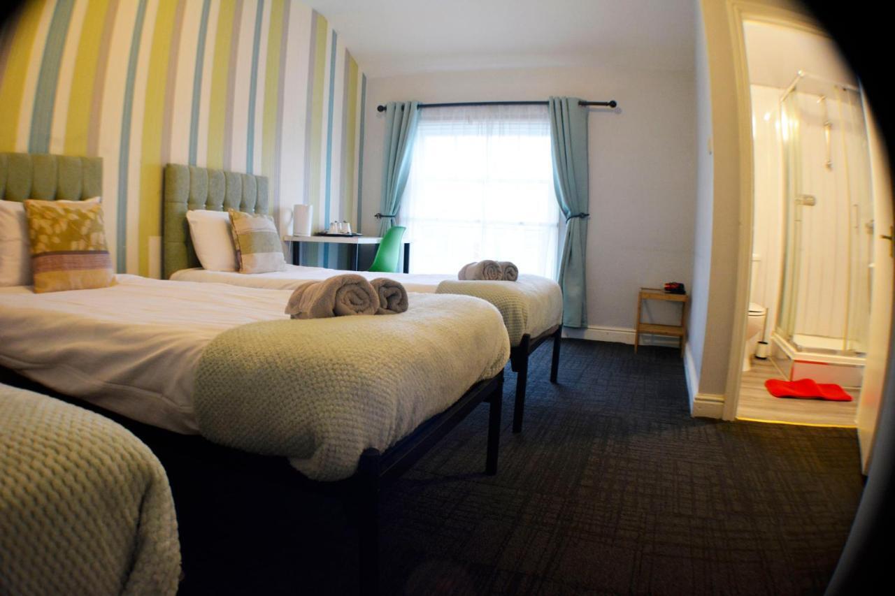 Queens Guesthouse Манчестер Экстерьер фото